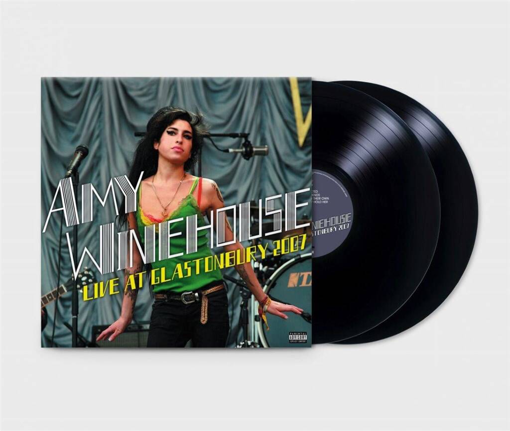 Amy Winehouse - Live At Glastonbury