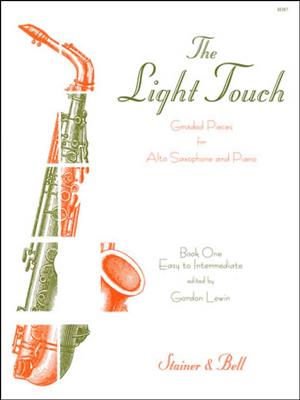 Gordon Lewin: The Light Touch Book 1: Altsaxophon mit Begleitung